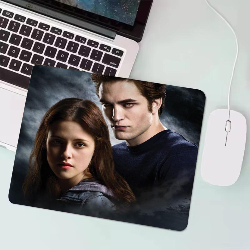 Alas Mouse Film Twilight Alas  - Laptop Accessories Writing Pad ulasan dan harga