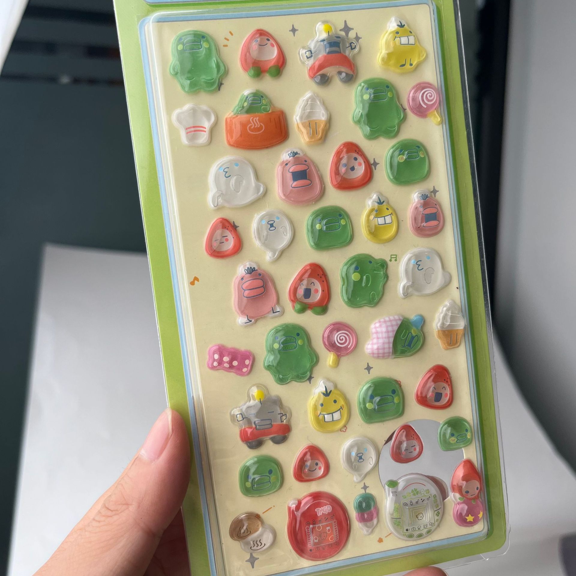 Stiker 3D Tamagotchi Lucu Retr - Laptop Accessories ulasan dan harga